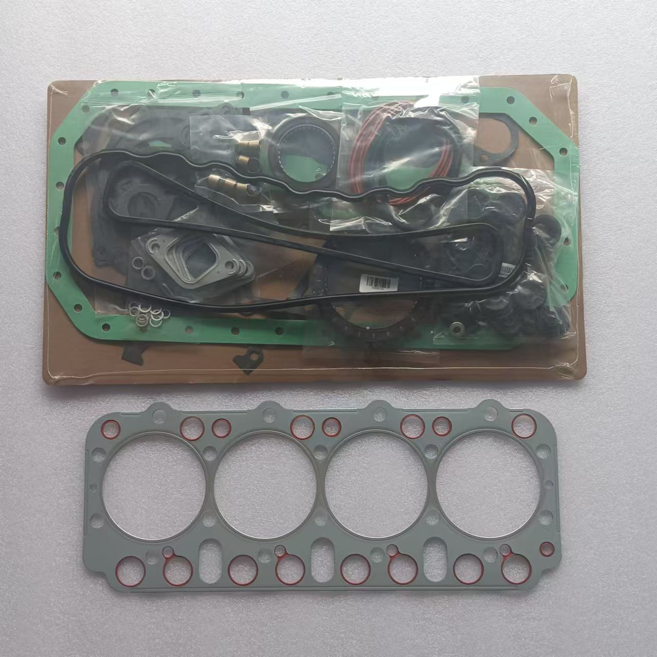 Overhauling Gasket Kit for Nissan FD3304 BD3004 BD30 ED33 Engine Parts Gasket Set for Truck Parts